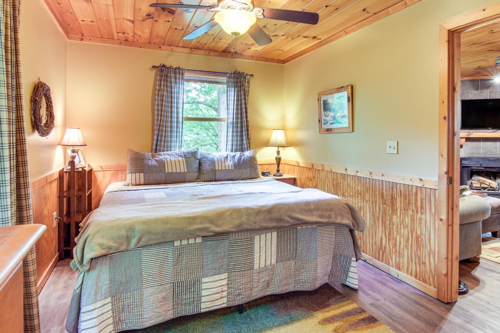 Charming Fox Den Cabin In Whittier With Hot Tub! Zewnętrze zdjęcie