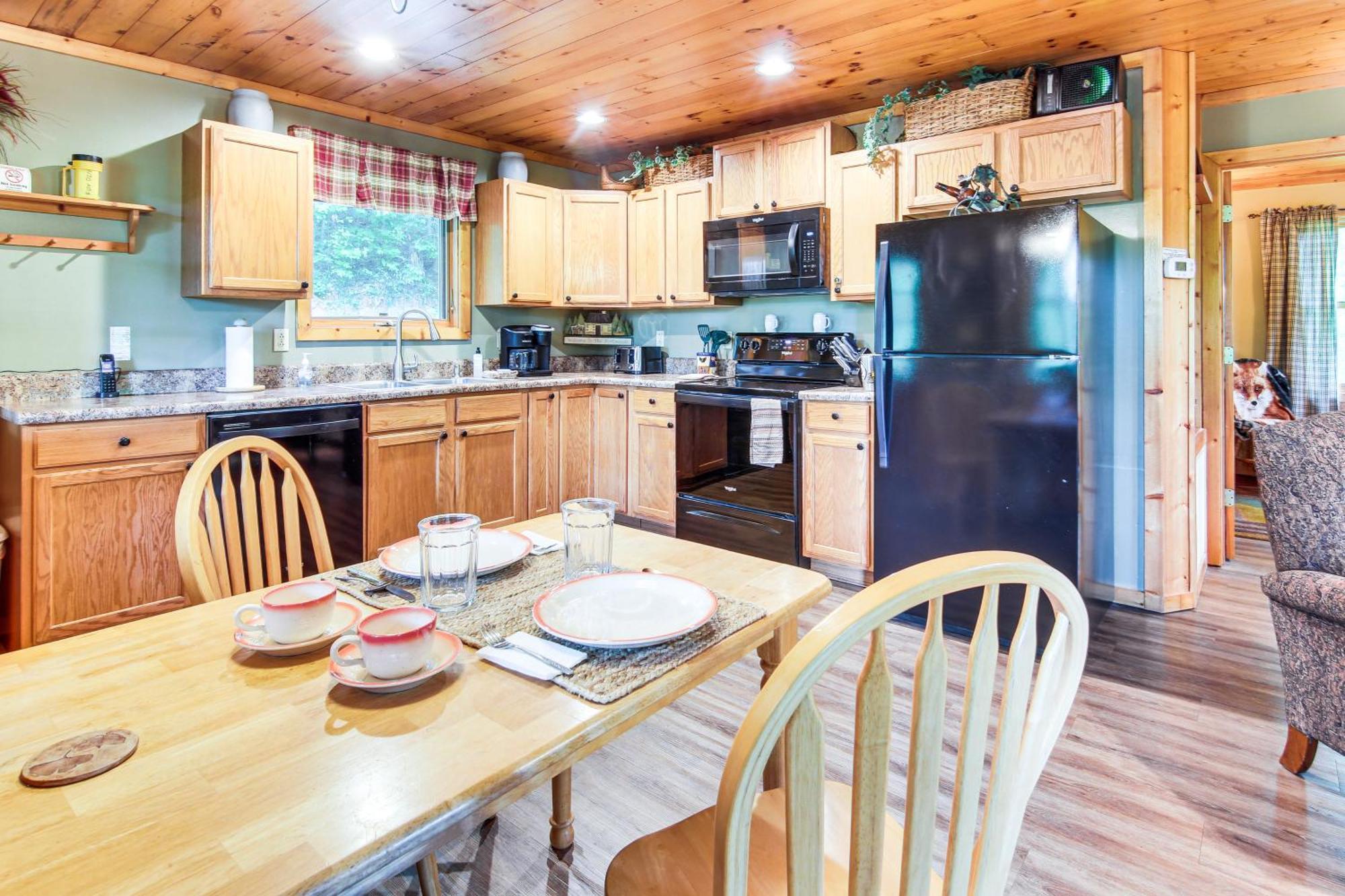 Charming Fox Den Cabin In Whittier With Hot Tub! Zewnętrze zdjęcie