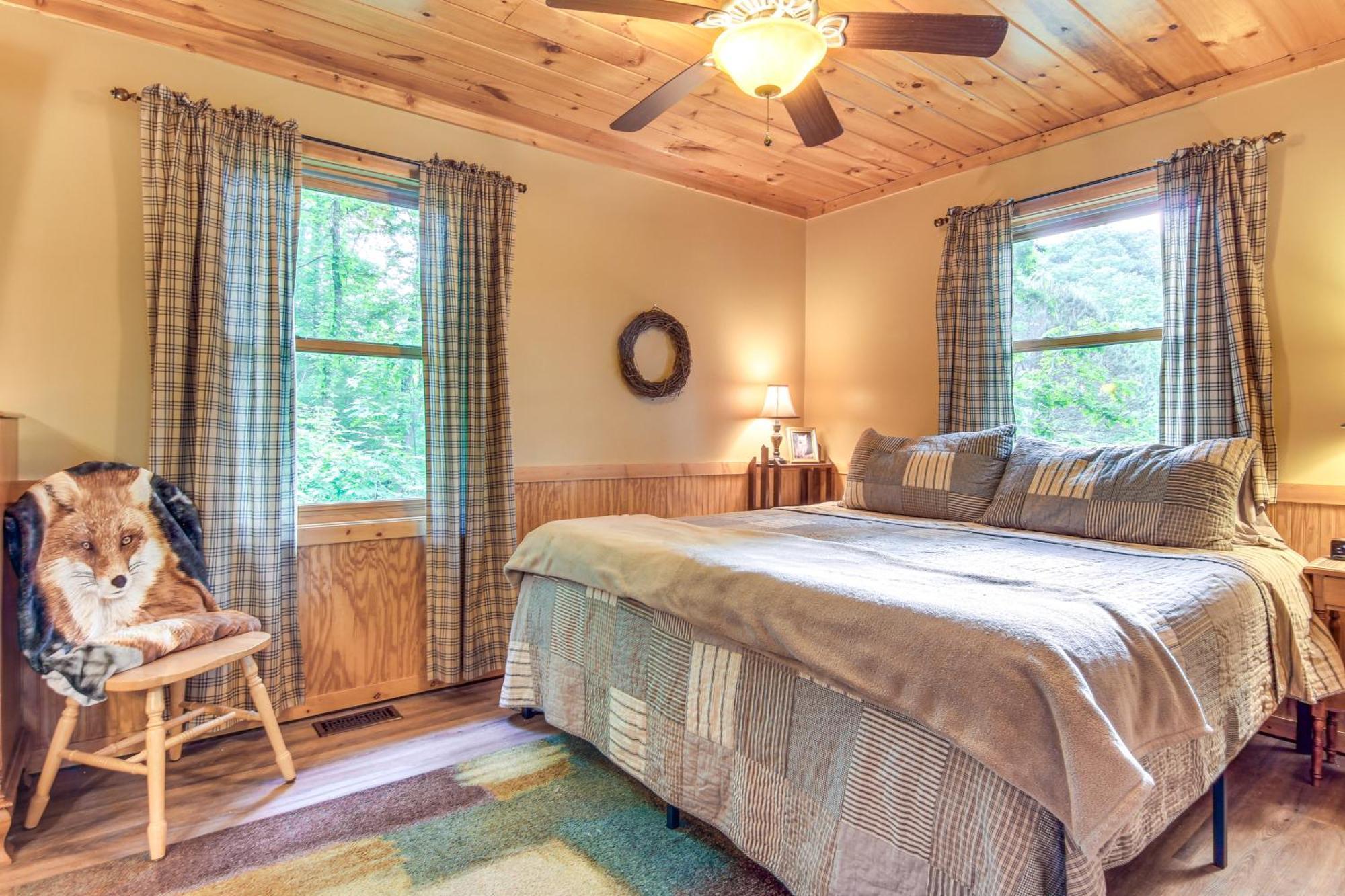 Charming Fox Den Cabin In Whittier With Hot Tub! Zewnętrze zdjęcie