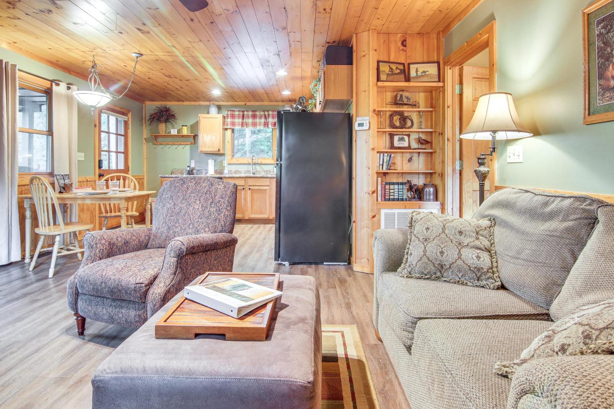 Charming Fox Den Cabin In Whittier With Hot Tub! Zewnętrze zdjęcie
